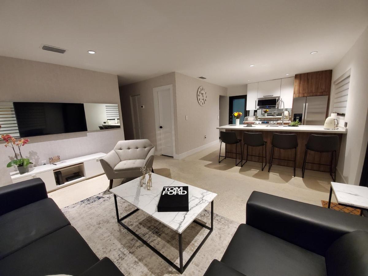 Design District By Midtown, Wynwood, Brickell, 10 Min To The Beach, Free Parking マイアミ エクステリア 写真