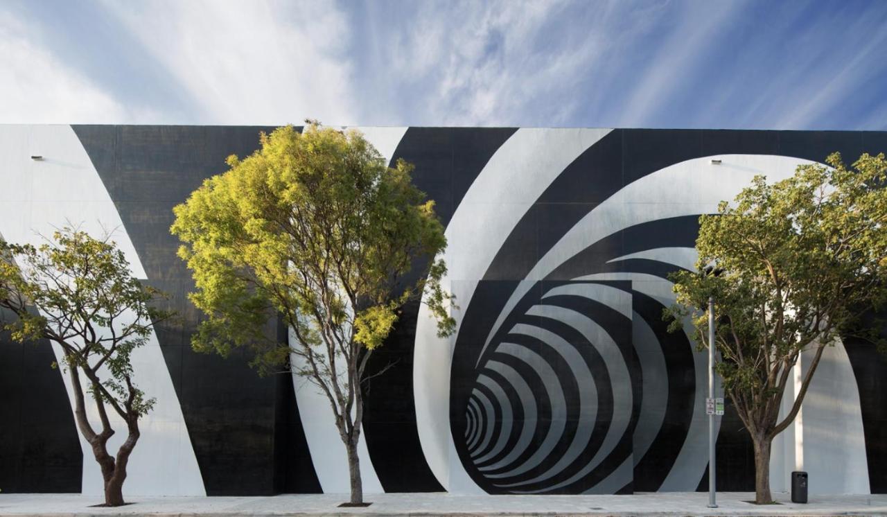 Design District By Midtown, Wynwood, Brickell, 10 Min To The Beach, Free Parking マイアミ エクステリア 写真